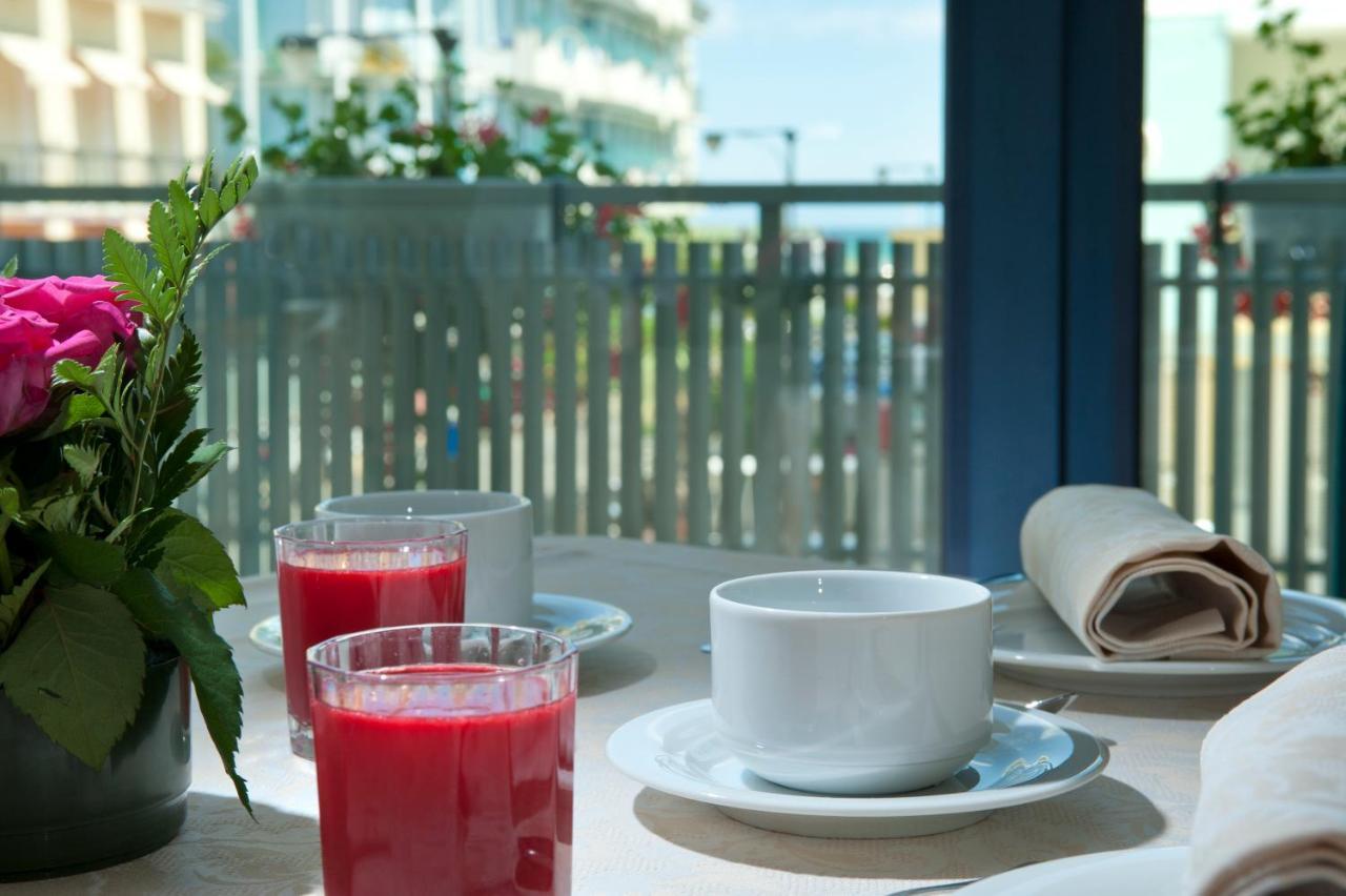 Hotel Gabbiano كاتوليكا المظهر الخارجي الصورة