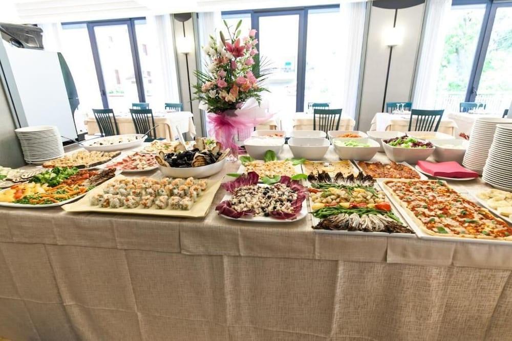 Hotel Gabbiano كاتوليكا المظهر الخارجي الصورة