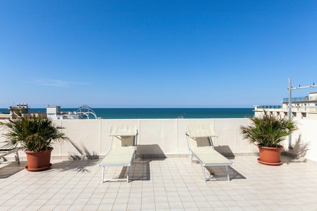 Hotel Gabbiano كاتوليكا المظهر الخارجي الصورة